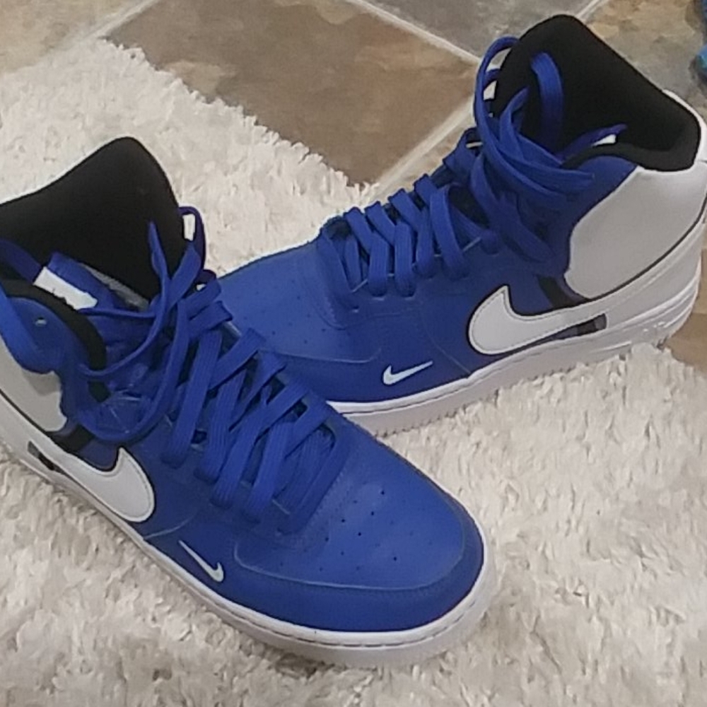 Nike Air Force 1